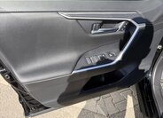 Toyota RAV4 SUV / Terénní 2,5 l 131 kw