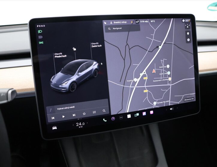 Tesla Model Y SUV / Terénní 0,0 258 kw