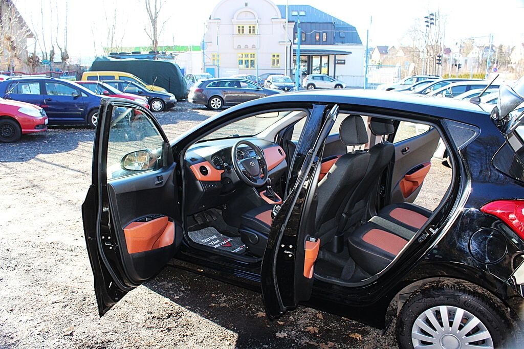 Hyundai i10 Hatchback 998,0 48 kw