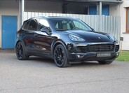 Porsche Cayenne 1