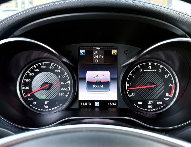 Mercedes-Benz Třídy C Sedan 4,0 l 350 kw