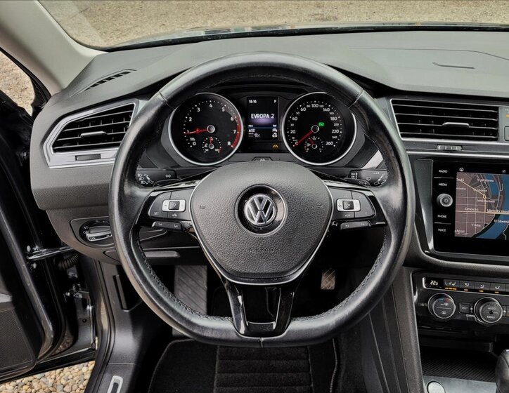 Volkswagen Tiguan Allspace SUV / Terénní 1,5 l 110 kw