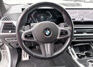BMW X7 21
