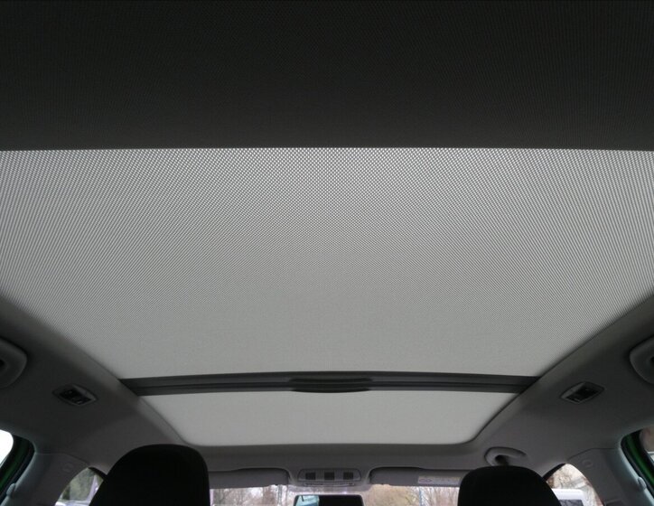 Škoda Rapid Hatchback 1,2 l 77 kw