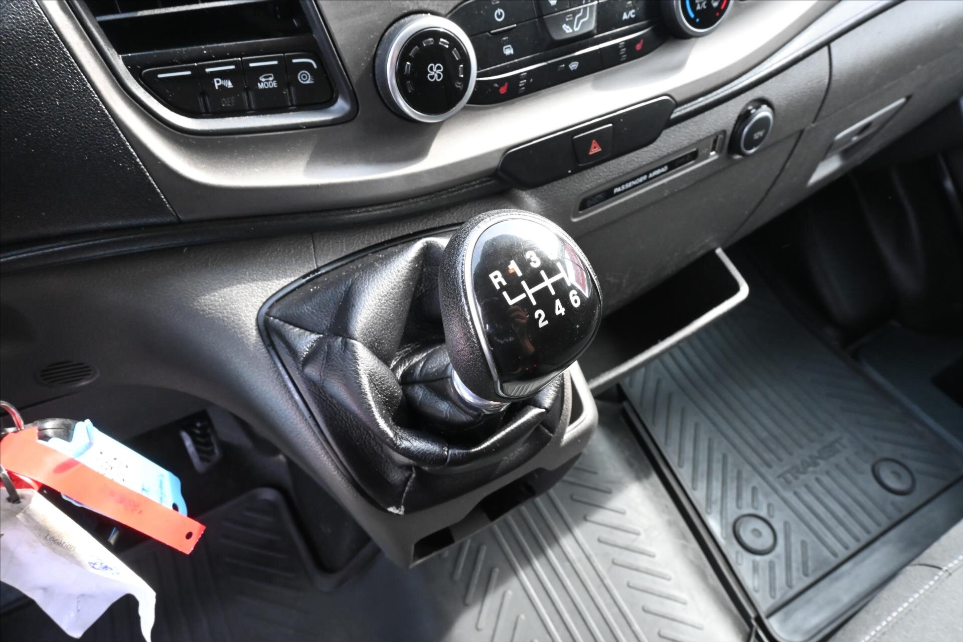 Ford Transit Skříň 2,0 l 96 kw