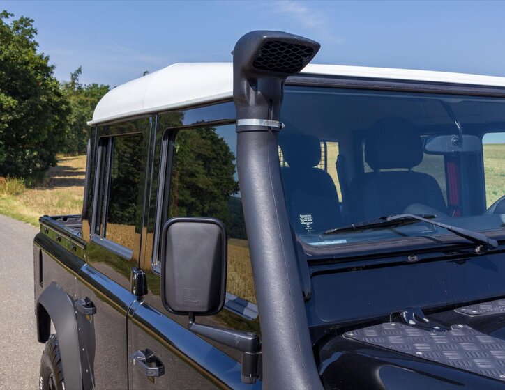 Land Rover Defender SUV 2,2 l 90 kw