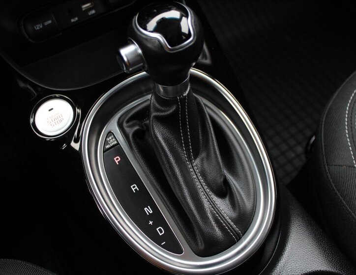 KIA Soul Hatchback 1,6 l 97 kw