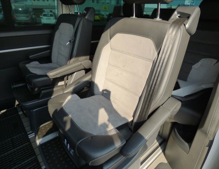 Volkswagen Multivan Kombi 2,0 l 150 kw