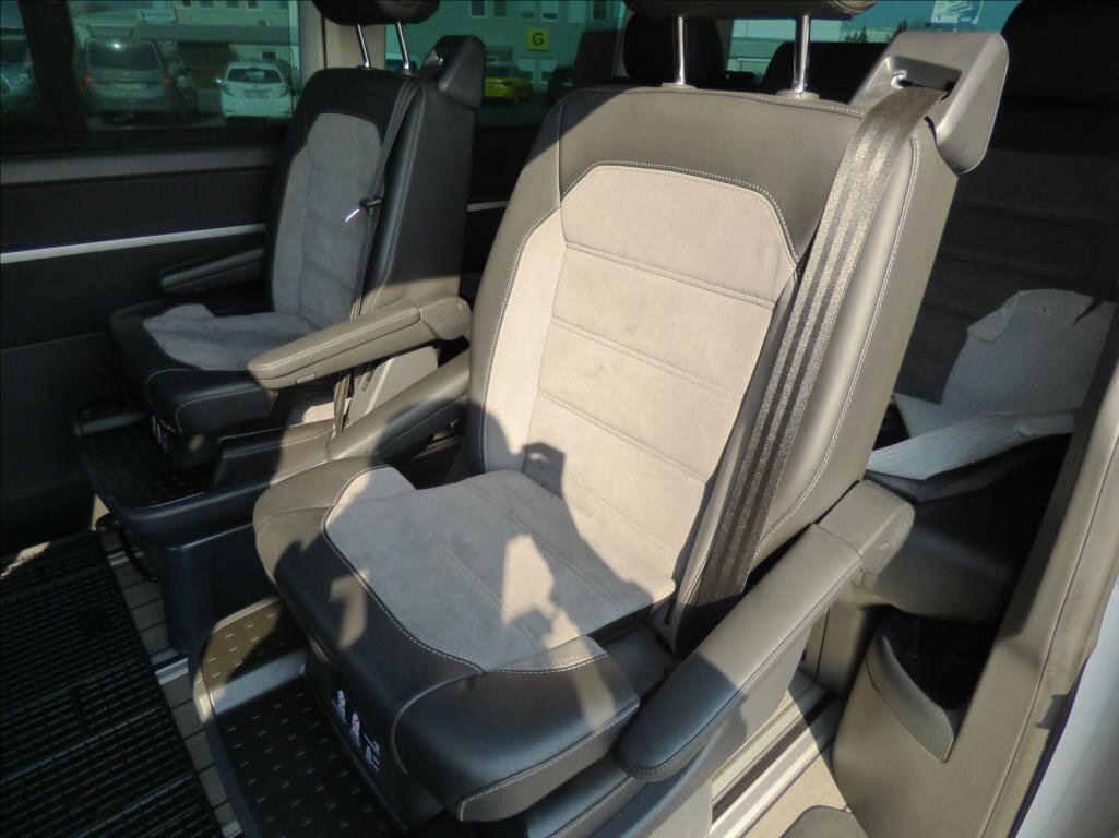 Volkswagen Multivan Kombi 2,0 l 150 kw