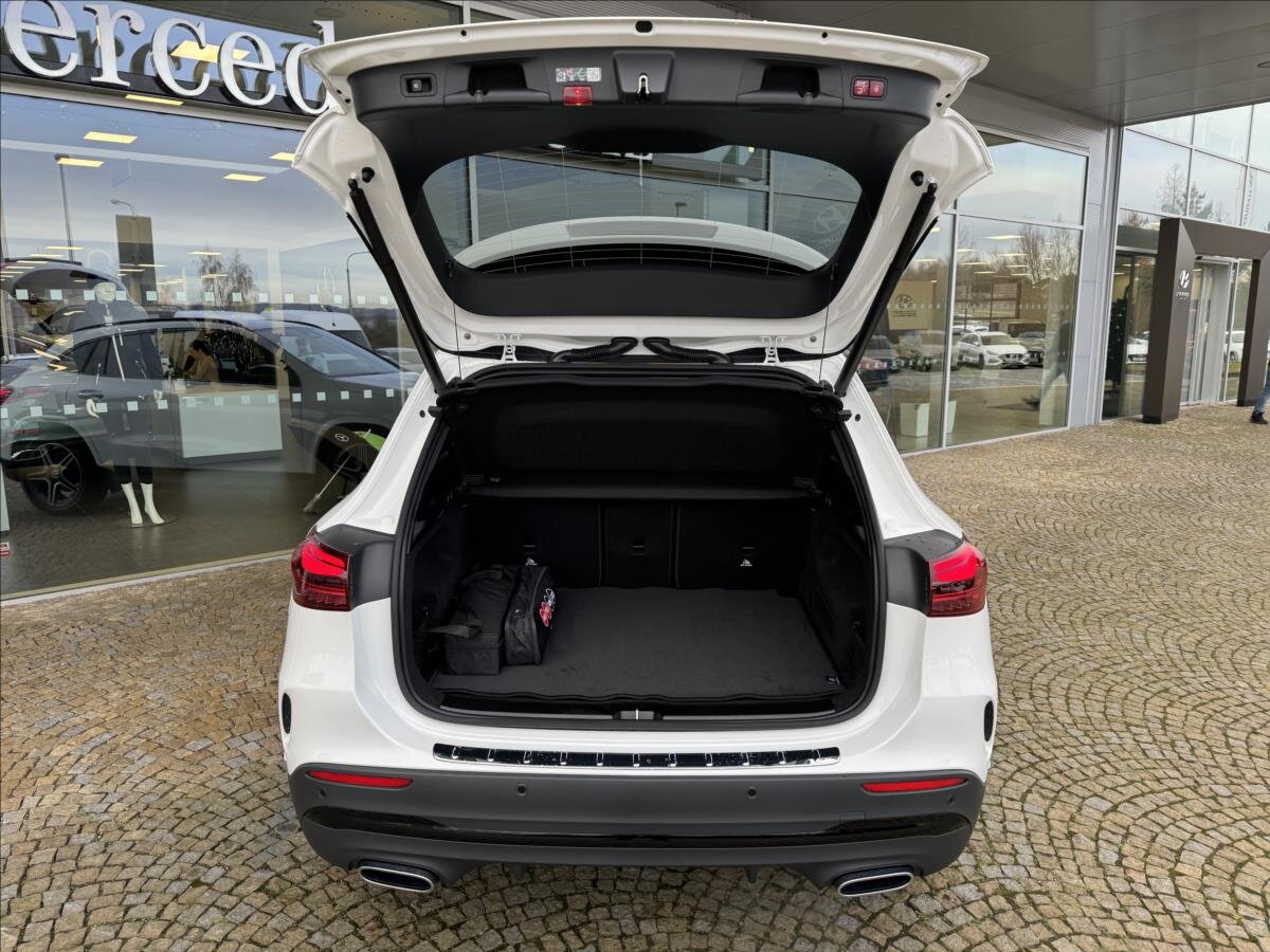 Mercedes-Benz GLA SUV / Terénní 2,0 l 110 kw