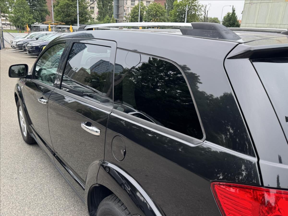 Dodge Journey MPV 2,0 l 103 kw