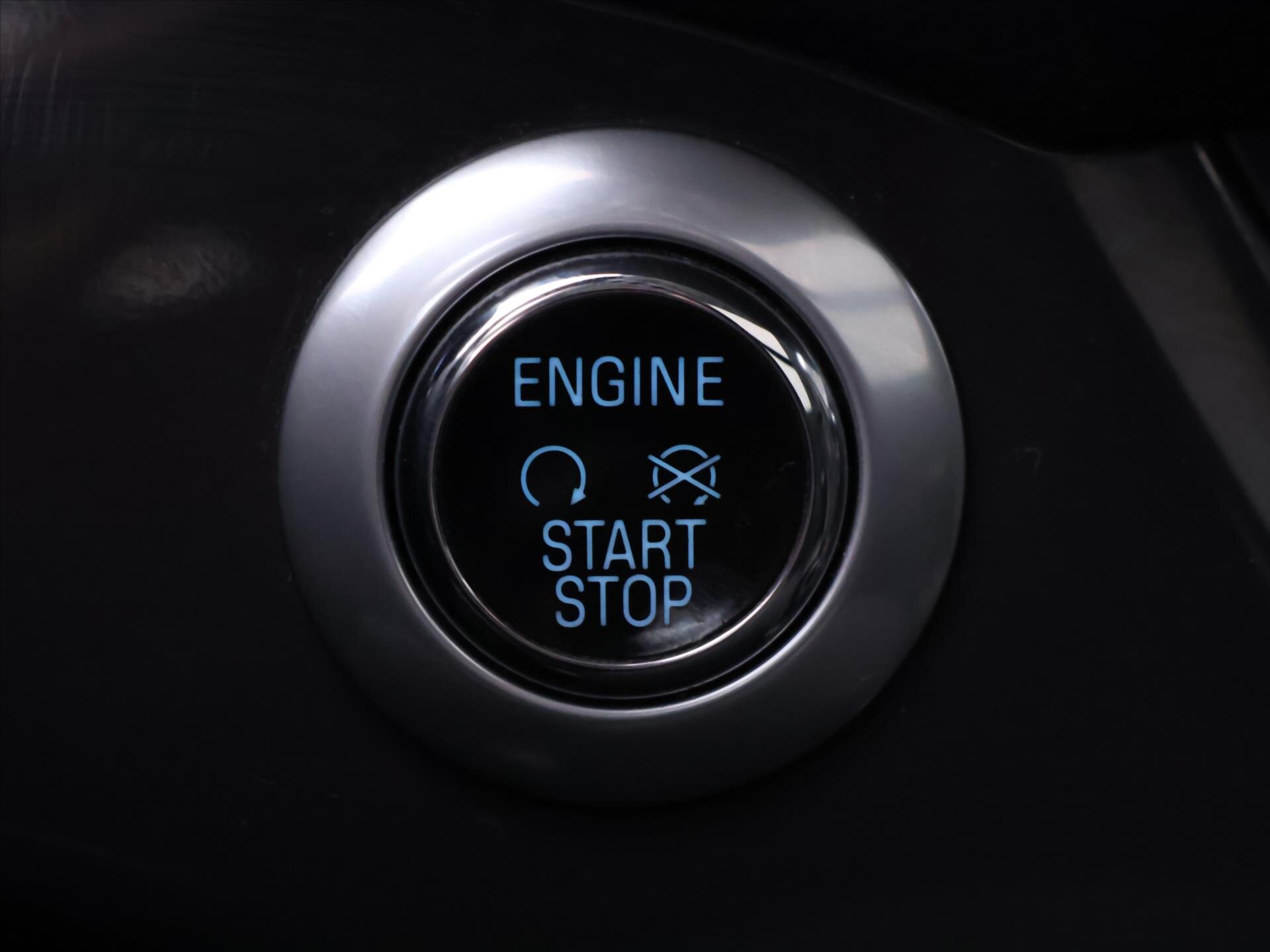 Ford Kuga SUV / Terénní 2,0 l 120 kw