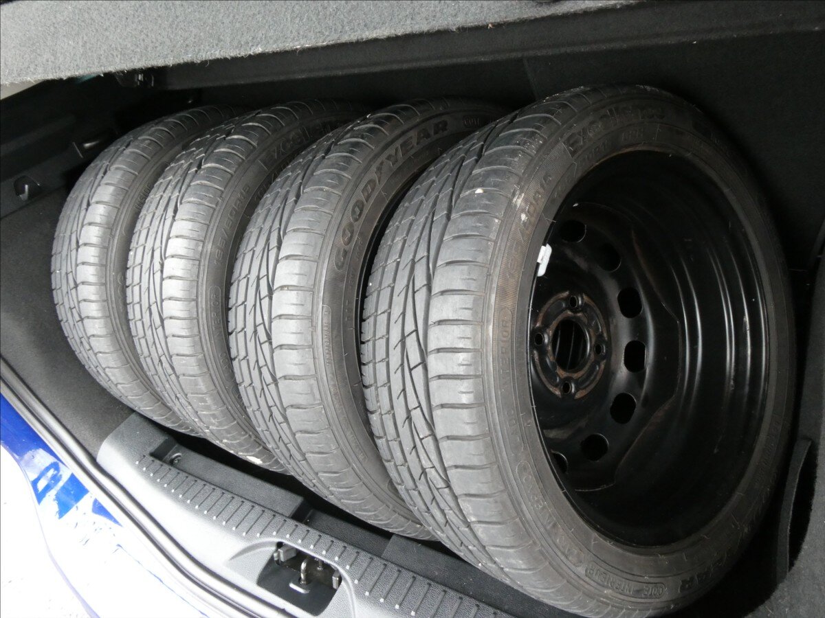 Ford B-MAX MPV 998,0 74 kw