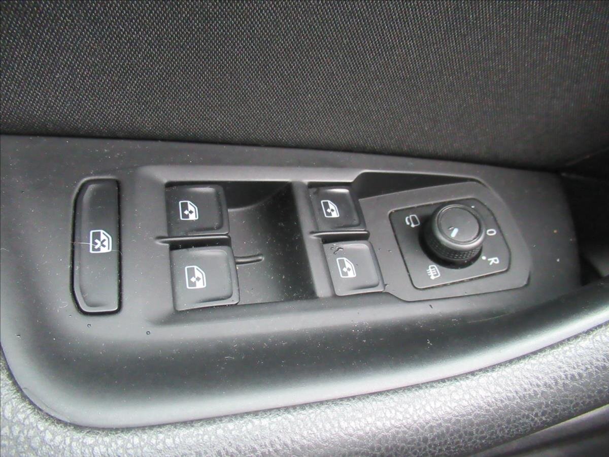 Volkswagen Passat Kombi 2,0 l 110 kw