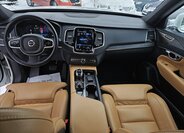 Volvo XC90 26