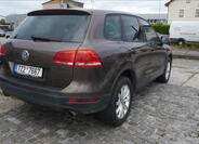 Volkswagen Touareg 4