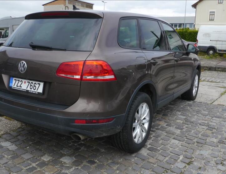 Volkswagen Touareg 4