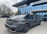 BMW Řada 7 Sedan / Limuzína 3,0 l 210 kw