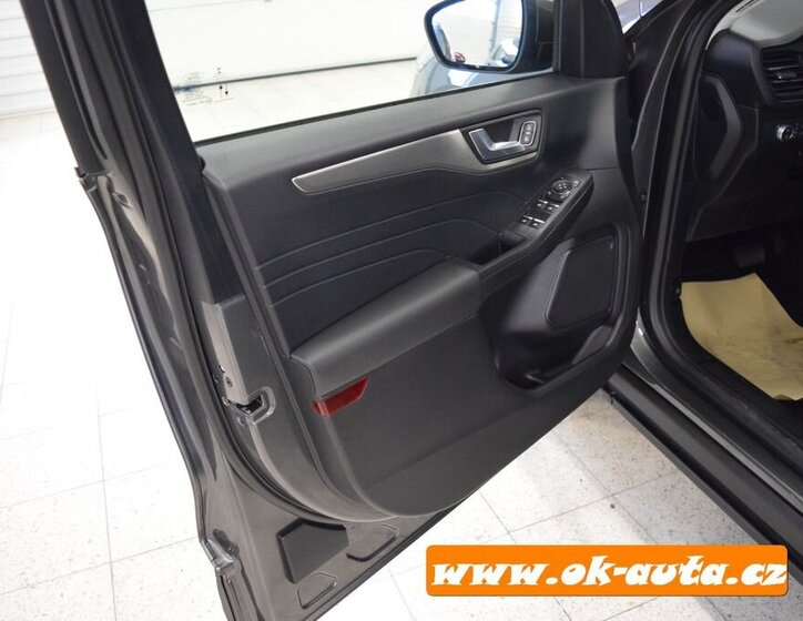 Ford Kuga SUV 2,5 l 112 kw