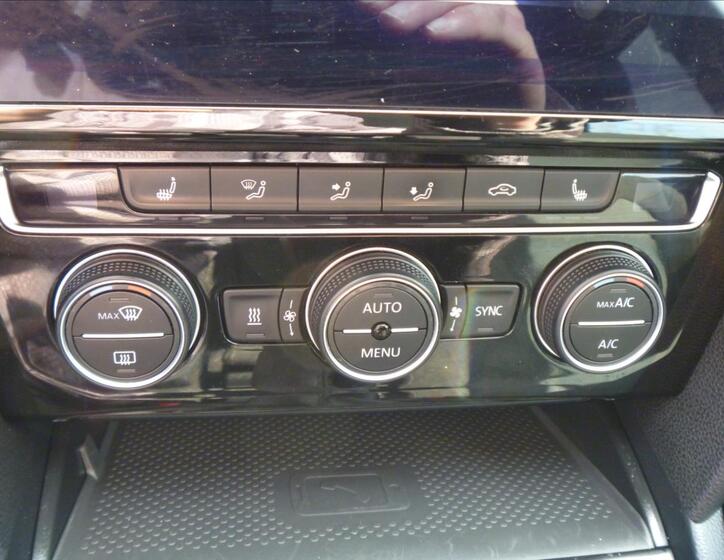 Volkswagen Passat 32