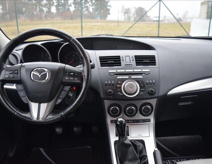 Mazda 3 Hatchback 1,6 l 77 kw