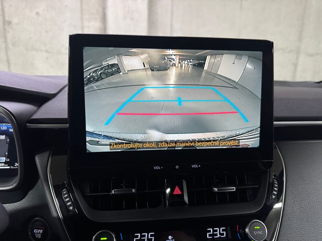 Toyota Corolla Kombi 2,0 l 131 kw