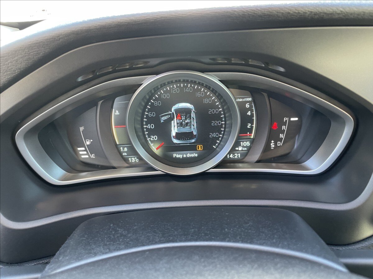 Volvo V40 Hatchback 2,0 l 140 kw