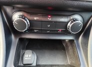 Mercedes-Benz CLA Sedan / Limuzína 1,6 l 115 kw