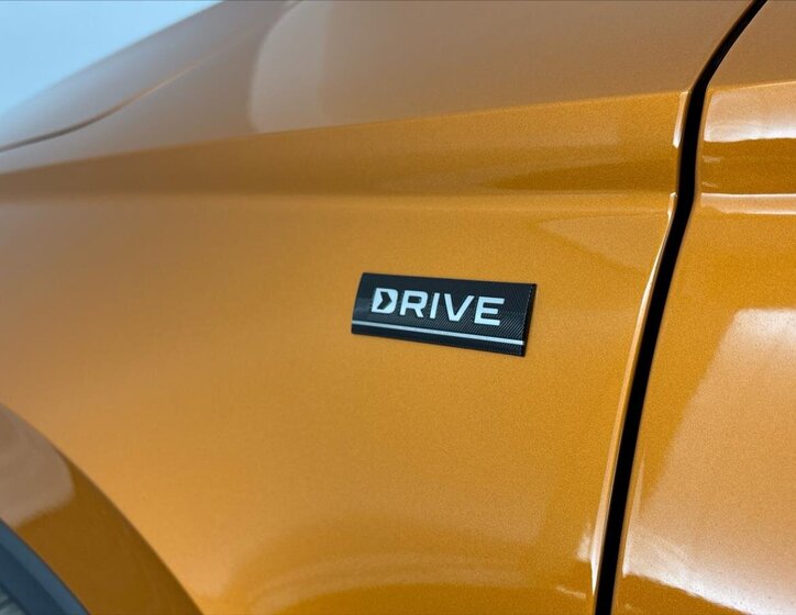 Škoda Karoq SUV / Terénní 1,5 l 110 kw