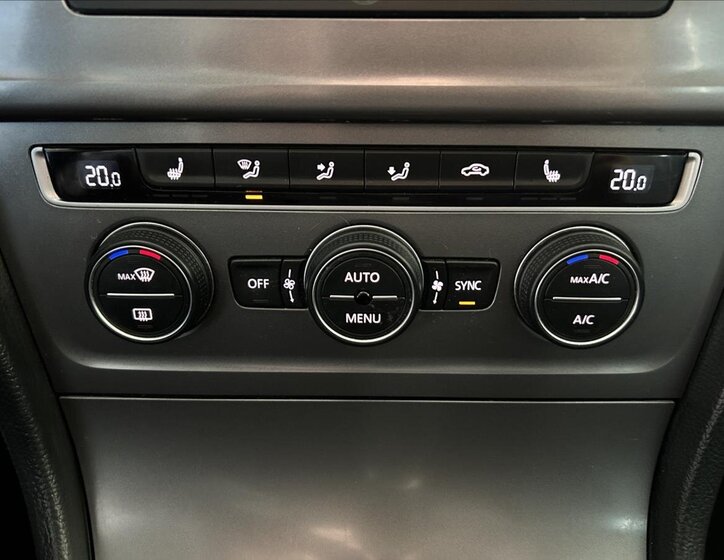 Volkswagen Golf Hatchback 1,2 l 81 kw