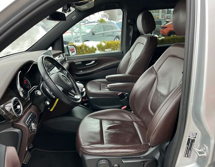 Mercedes-Benz Třídy V 13