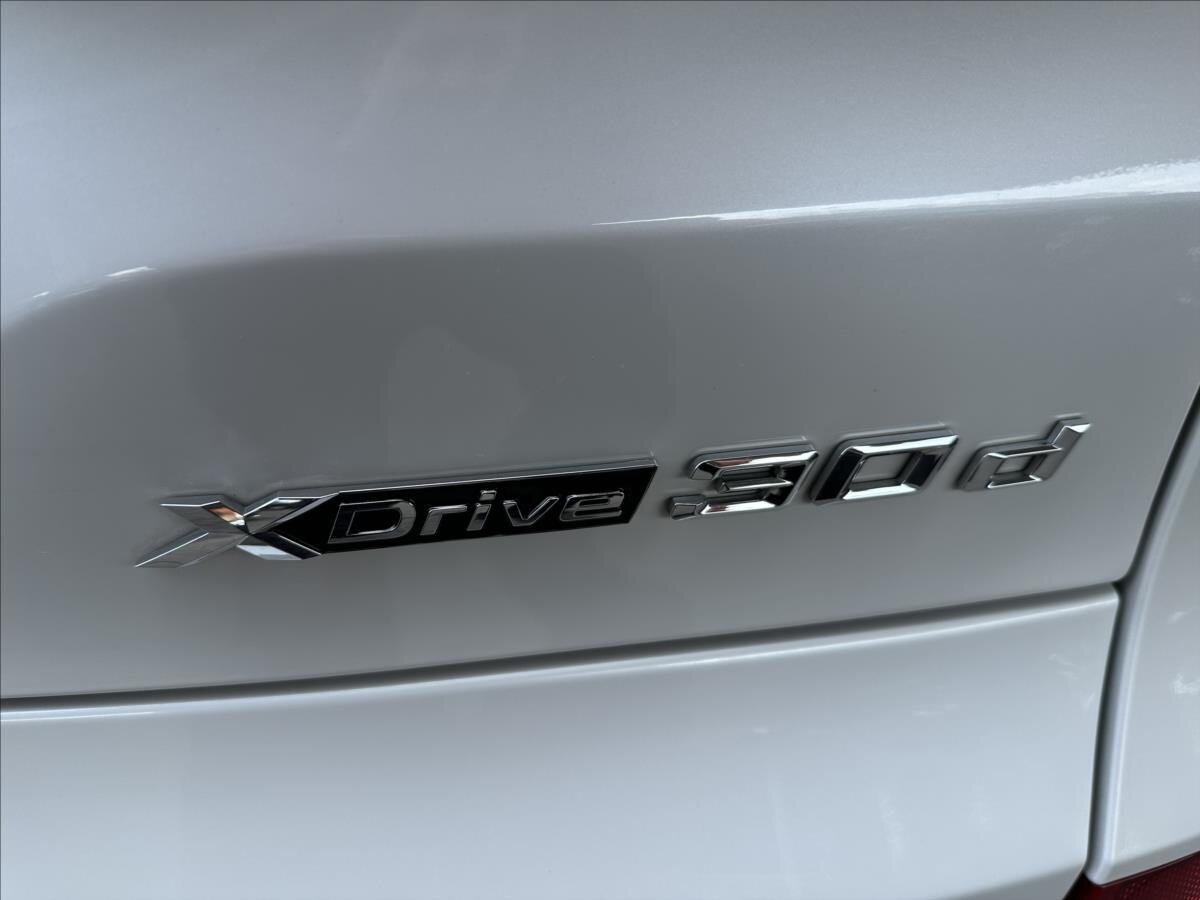 BMW X5 SUV / Terénní 3,0 l 195 kw