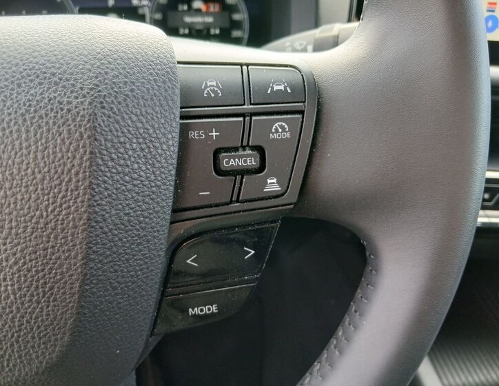 Toyota C-HR SUV / Terénní 1,8 l 72 kw