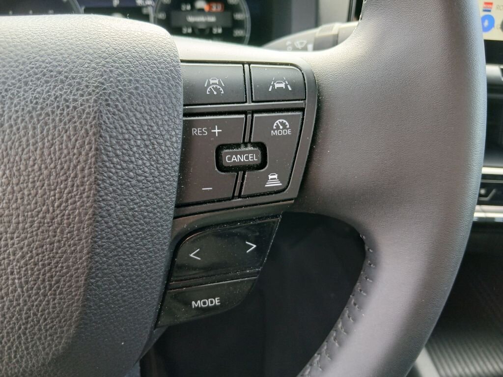 Toyota C-HR SUV / Terénní 1,8 l 72 kw