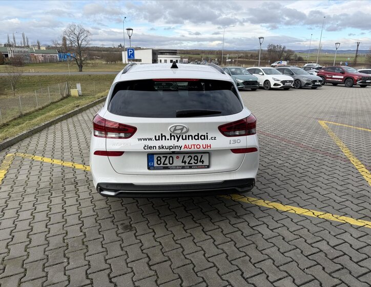 Hyundai i30 Kombi 1,6 l 110 kw