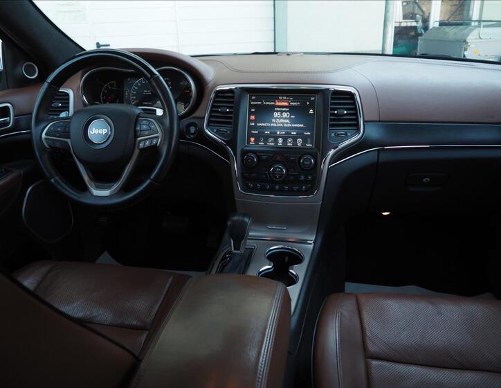 Jeep Grand Cherokee 20