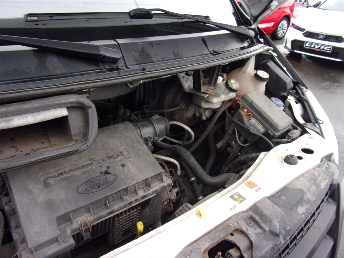 Ford Transit Skříň 2,2 l 63 kw