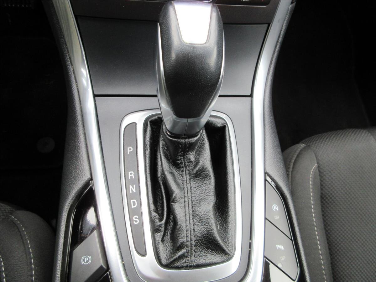 Ford S-MAX Hatchback 2,0 l 132 kw