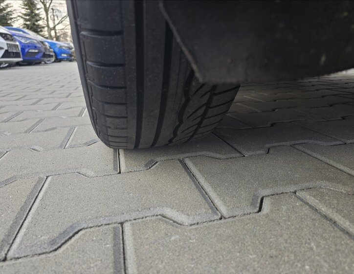 Škoda Rapid Hatchback 1,2 l 77 kw