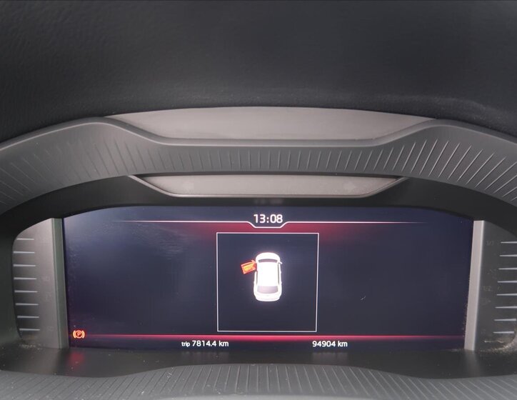 Škoda Karoq SUV 1,6 l 85 kw