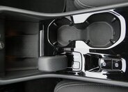Volvo XC40 SUV / Terénní 2,0 l 120 kw