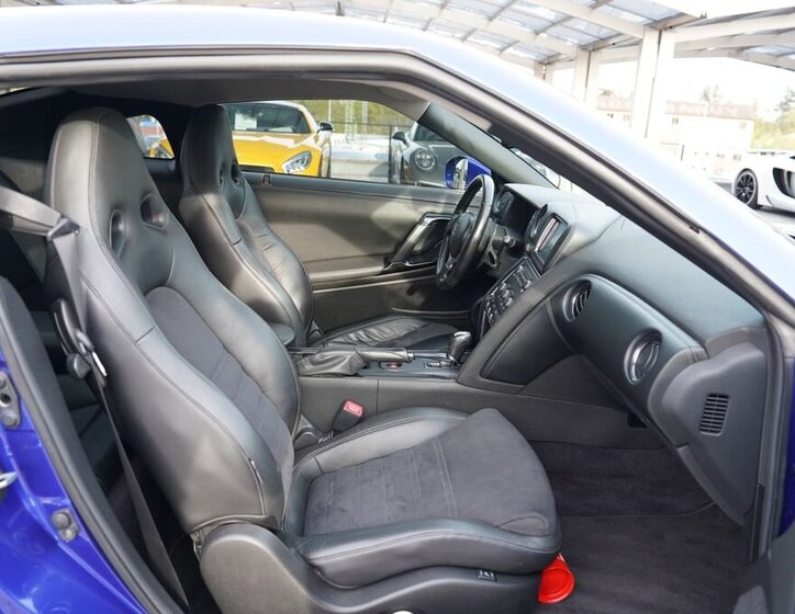 Nissan GT-R Kupé 3,8 l 450 kw