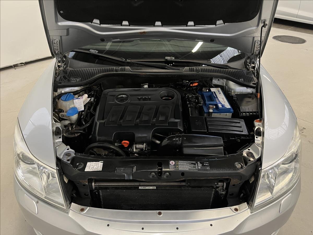 Škoda Octavia Kombi 2,0 l 103 kw