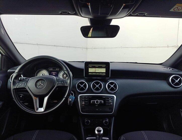 Mercedes-Benz Třídy A Kombi 1,5 l 80 kw