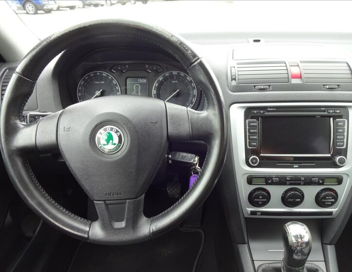 Škoda Octavia Kombi 1,8 l 118 kw