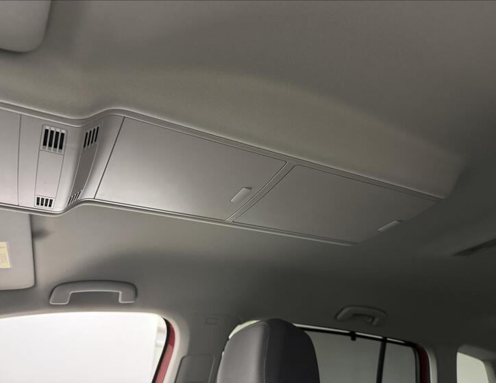 Volkswagen Touran 27