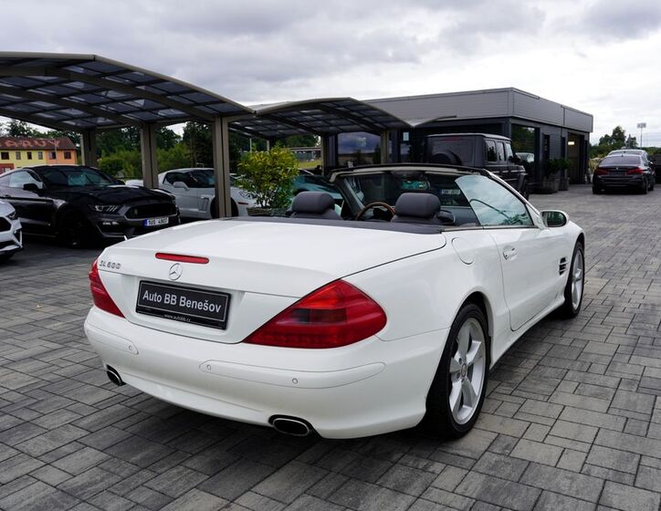 Mercedes-Benz SL Kabriolet 5,5 l 368 kw