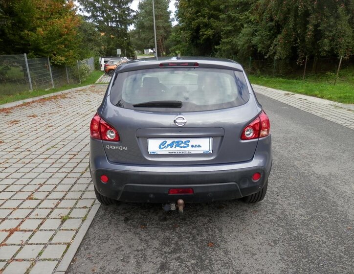 Nissan Qashqai Kombi 2,0 l 110 kw
