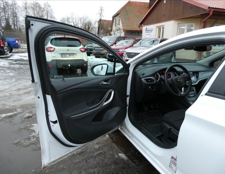 Opel Astra Hatchback 1,6 l 81 kw