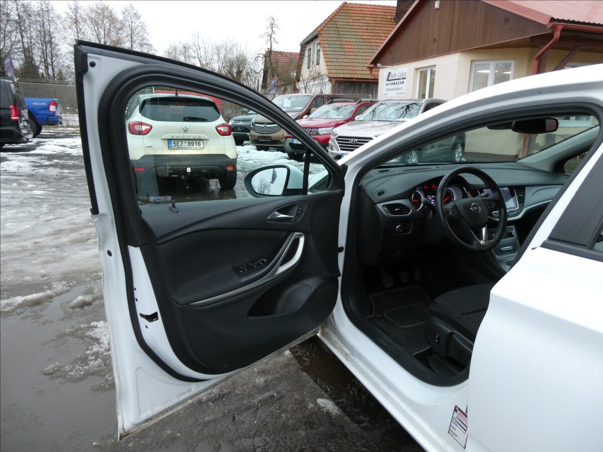 Opel Astra Hatchback 1,6 l 81 kw